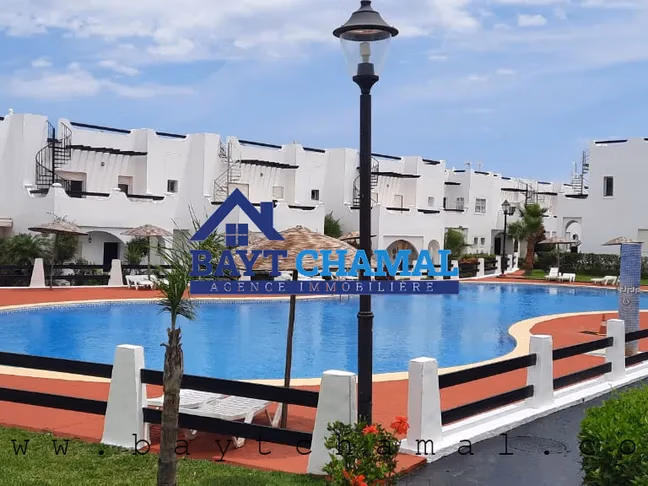 Villa de ensueño en Fnideq: 3 Habitaciones, 221m² en venta