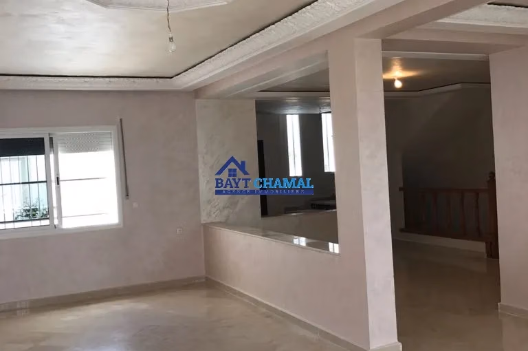 Villa de Ensueño en Tánger - Ziatene: 4 Habitaciones, 332m²