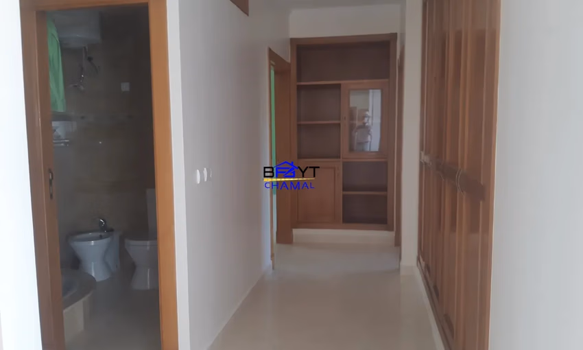 Elegante apartamento en alquiler en Tánger - 3 habitaciones espaciosas Elegante apartamento en alquiler en Tánger - 3 habitaciones espaciosas