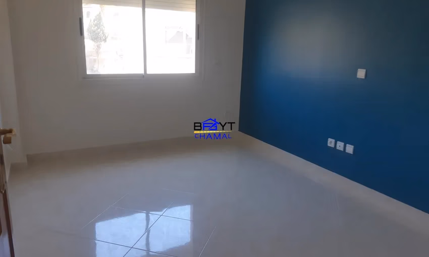 Elegante apartamento en alquiler en Tánger - 3 habitaciones espaciosas Elegante apartamento en alquiler en Tánger - 3 habitaciones espaciosas