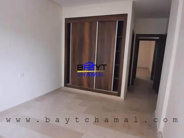 Encantador Apartamento en Venta en el Corazón de Tánger - 90m²