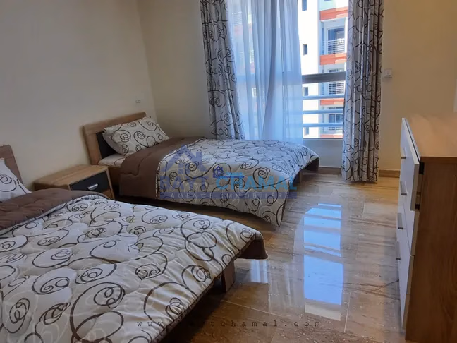 En Alquiler: Apartamento Moderno de 2 Habitaciones en Tánger - Aida