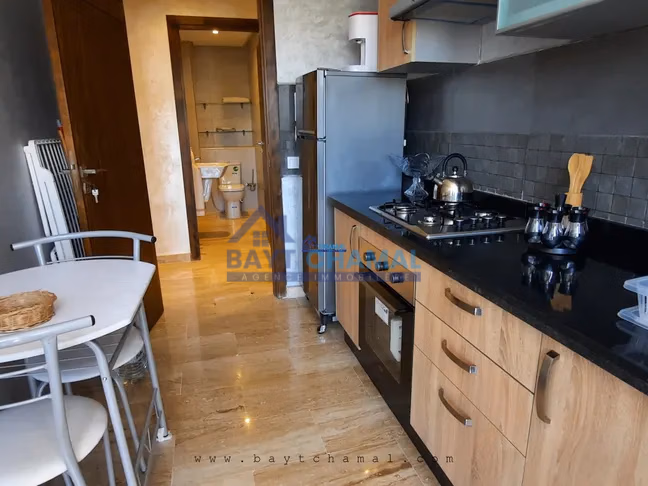 En Alquiler: Apartamento Moderno de 2 Habitaciones en Tánger - Aida