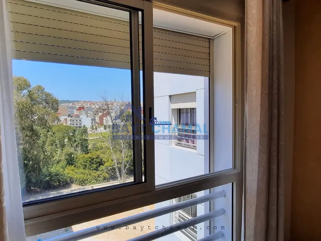 En Alquiler: Apartamento Moderno de 2 Habitaciones en Tánger - Aida