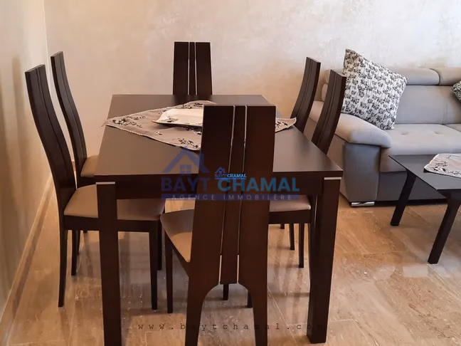 En Alquiler: Apartamento Moderno de 2 Habitaciones en Tánger - Aida