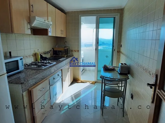 En Alquiler: Apartamento de 3 Habitaciones en el Corazón de Tánger