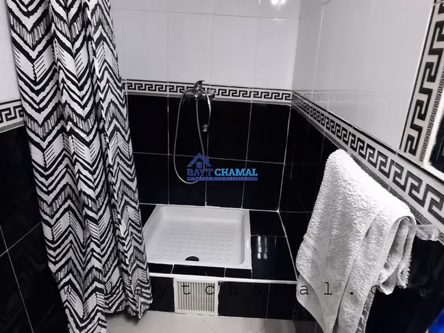 En Alquiler: Apartamento de 3 Habitaciones en el Corazón de Tánger