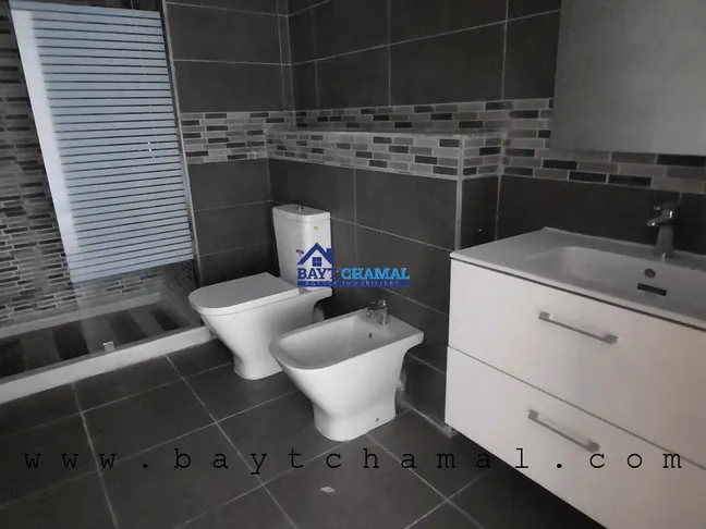 Apartamento en Venta en Tánger - Marchan, 3 Habitaciones Espaciosas