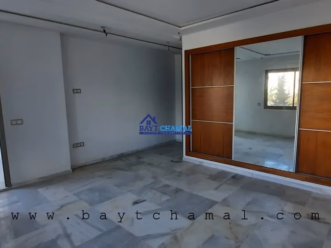 Apartamento en Venta en Tánger - Marchan, 3 Habitaciones Espaciosas