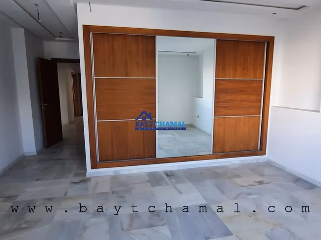 Apartamento en Venta en Tánger - Marchan, 3 Habitaciones Espaciosas