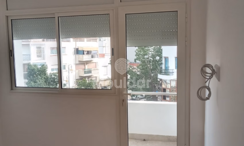 Apartment for rent with balcony Apartment for rent with balcony