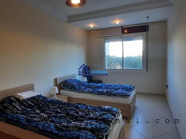 Apartamento en Alquiler: 130m², 3 Habitaciones en el Corazón de Tánger - view 9