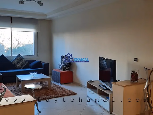 Apartamento en Alquiler: 130m², 3 Habitaciones en el Corazón de Tánger Apartamento en Alquiler: 130m², 3 Habitaciones en el Corazón de Tánger