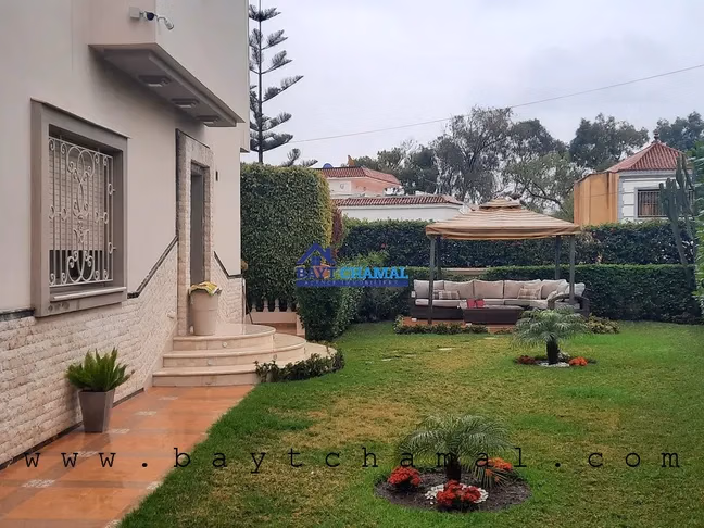 Villa de lujo en alquiler en Tánger - 5 habitaciones espaciosas Villa de lujo en alquiler en Tánger - 5 habitaciones espaciosas