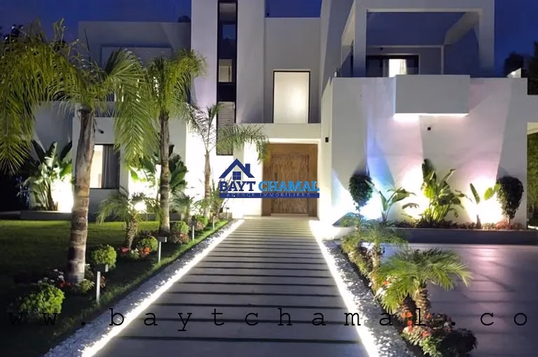 Villa de lujo en Marina Smir: 5 habitaciones, espacio deslumbrante Villa de lujo en Marina Smir: 5 habitaciones, espacio deslumbrante