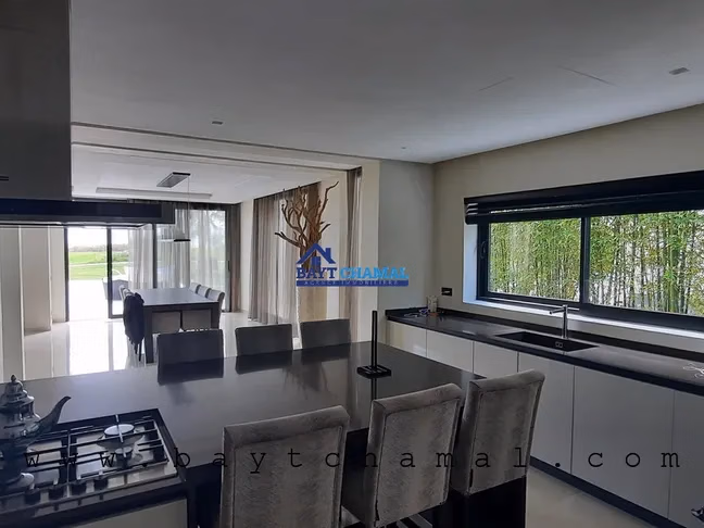 Villa de Lujo en Venta en Marina Smir - 5 Habitaciones Villa de Lujo en Venta en Marina Smir - 5 Habitaciones