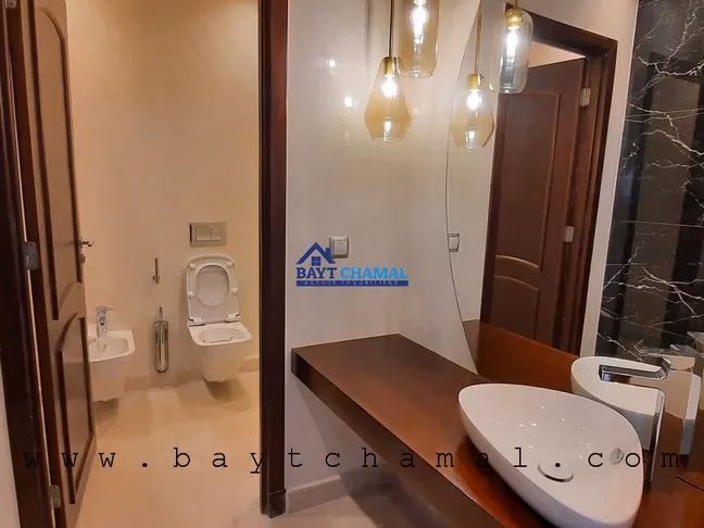 Villa Espaciosa en Venta en Tánger - Boubana: 4 Habitaciones Villa Espaciosa en Venta en Tánger - Boubana: 4 Habitaciones