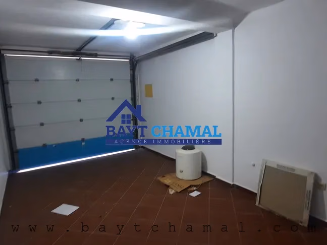 Villa en Venta en Tánger - Boubana: Espacio y Elegancia