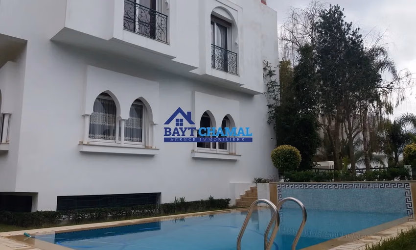 Villa de Lujo en Venta en Tánger - Boubana, 540m²