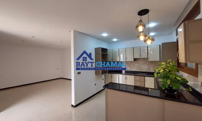 Villa de Lujo en Alquiler en Tánger - 4 Habitaciones Espaciosas Villa de Lujo en Alquiler en Tánger - 4 Habitaciones Espaciosas