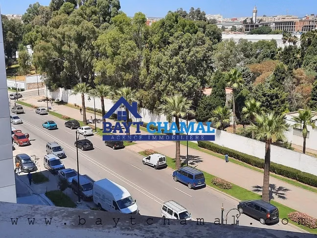 Apartamento Espacioso en Alquiler en Tánger - 3 Habitaciones Confortables