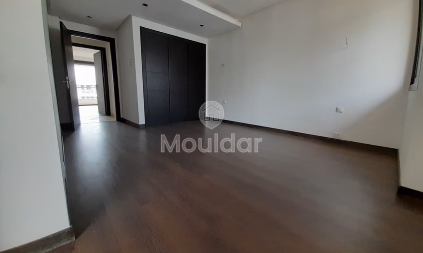 Apartamento en alquiler con terraza