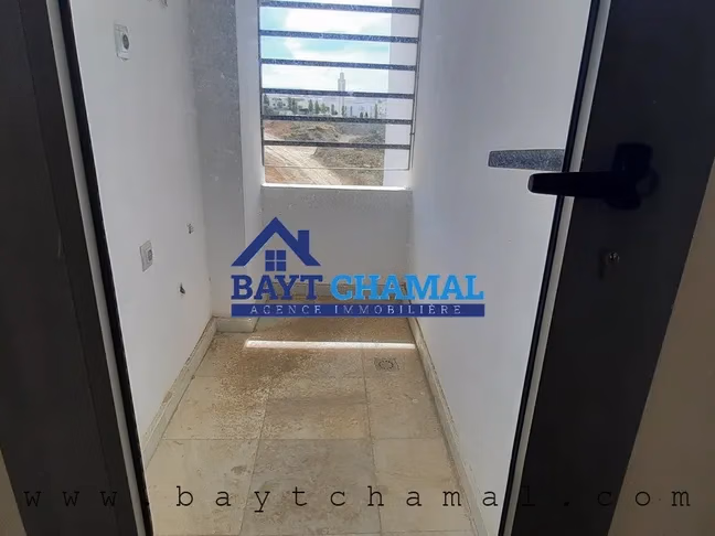 Apartamento en alquiler en Tánger - Malabata: 3 habitaciones espaciosas Apartamento en alquiler en Tánger - Malabata: 3 habitaciones espaciosas