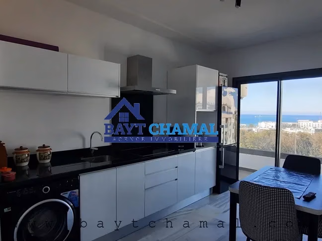 En Venta: Apartamento de 2 habitaciones en Malabata, Tánger