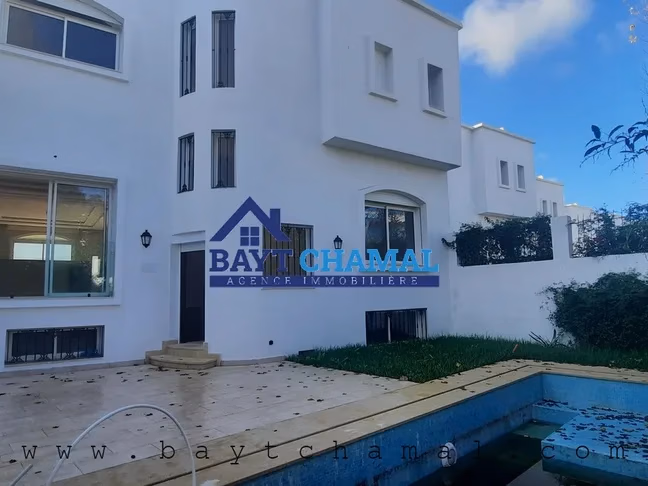 Villa de lujo en alquiler en Tánger - 4 habitaciones espaciosas