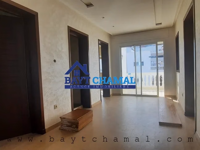 Villa de lujo en alquiler en Tánger - 4 habitaciones espaciosas Villa de lujo en alquiler en Tánger - 4 habitaciones espaciosas