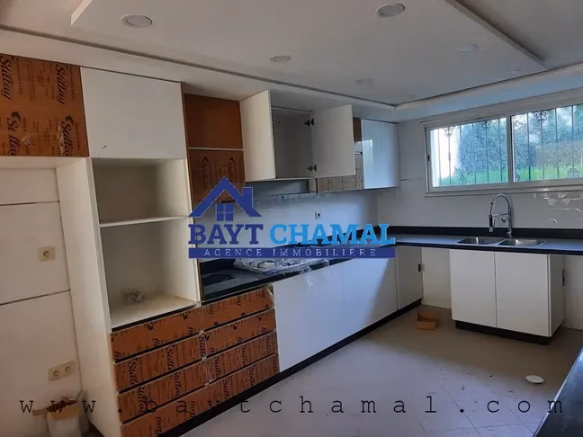 Villa de lujo en alquiler en Tánger - 4 habitaciones espaciosas Villa de lujo en alquiler en Tánger - 4 habitaciones espaciosas