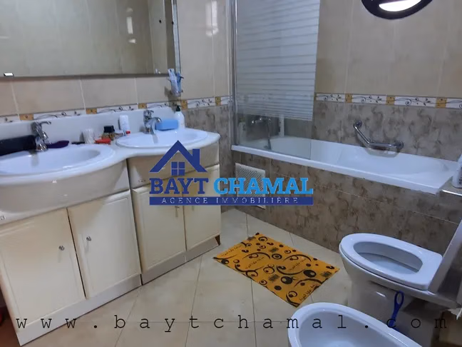 Villa Espaciosa en Venta en Tánger - Du Golf, 4 Habitaciones