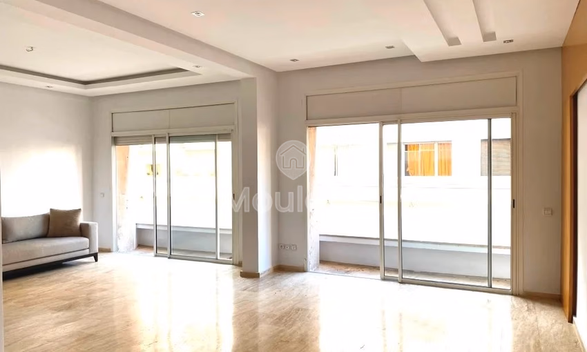 شقة للإيجار، غرفتان، 100 م²، الطابق الأول