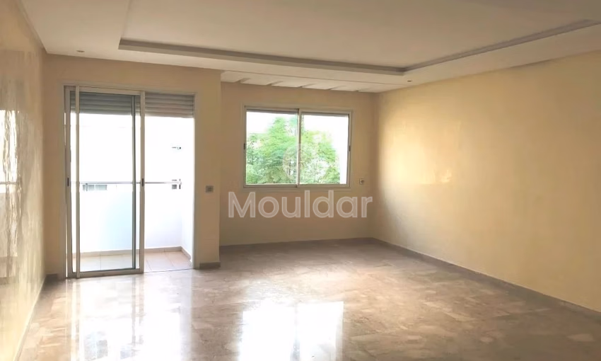 Appartement à louer - 3 chambres, 2ème étage