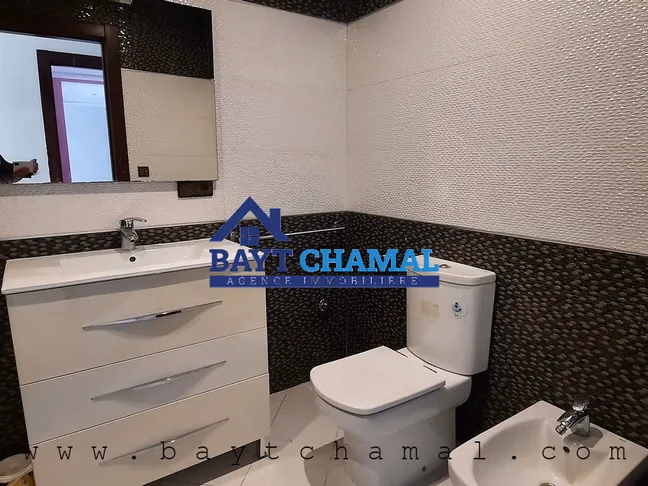 Espectacular Apartamento de 3 Habitaciones en Alquiler en Tánger - Iberia Espectacular Apartamento de 3 Habitaciones en Alquiler en Tánger - Iberia