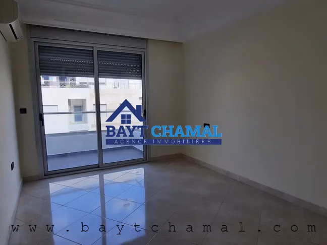 Espectacular Apartamento de 3 Habitaciones en Alquiler en Tánger - Iberia Espectacular Apartamento de 3 Habitaciones en Alquiler en Tánger - Iberia