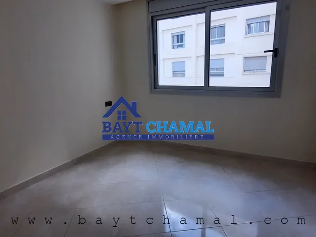 Espectacular Apartamento de 3 Habitaciones en Alquiler en Tánger - Iberia Espectacular Apartamento de 3 Habitaciones en Alquiler en Tánger - Iberia