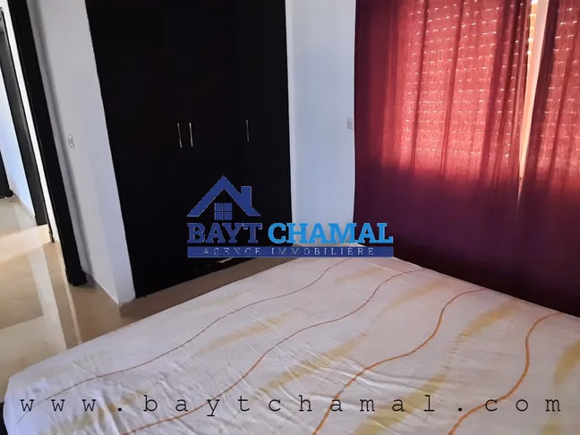 Escapada Ideal: Apartamento de 2 Habitaciones en Fnideq, 75m²