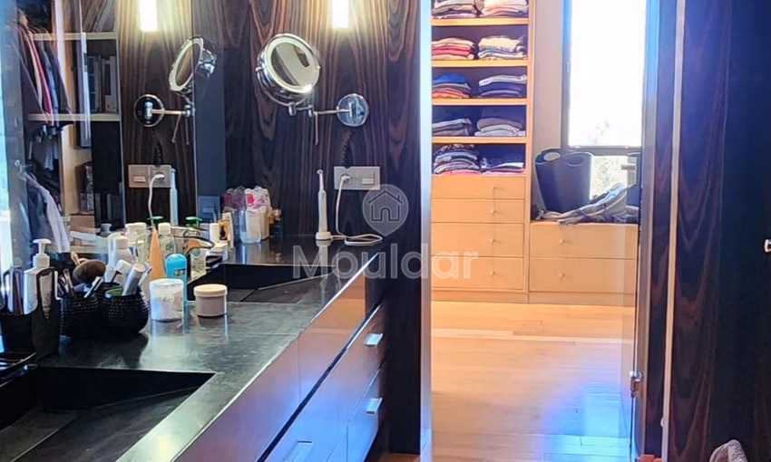 Apartment for sale - 4 bedrooms, 374 m², 4th floor