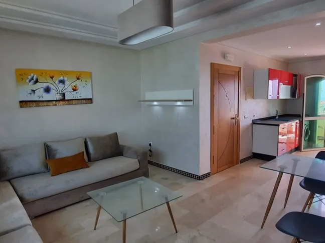 Apartamento en Venta en Tánger - Achakar: 2 Habitaciones, 75m²