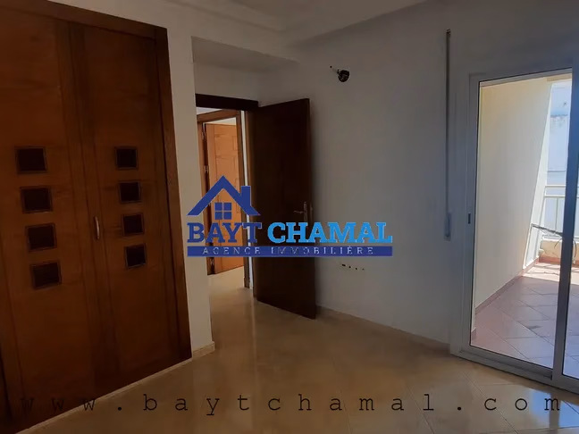 Apartamento en Alquiler en Tánger - Centro, 110m², 2 Habitaciones Apartamento en Alquiler en Tánger - Centro, 110m², 2 Habitaciones