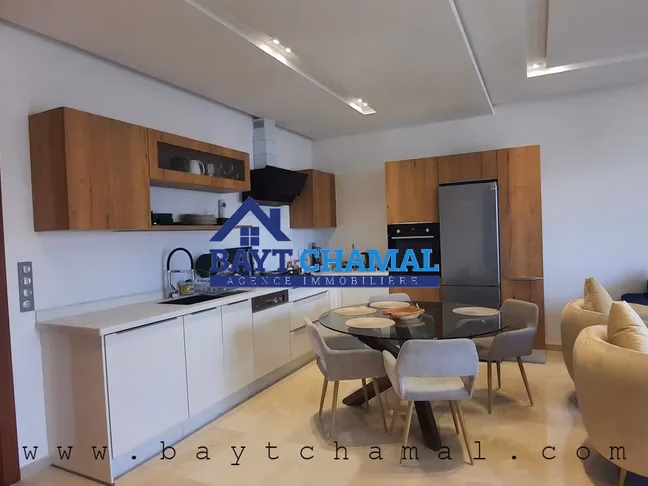 Apartamento en Venta: 2 Habitaciones en el Corazón de Tánger