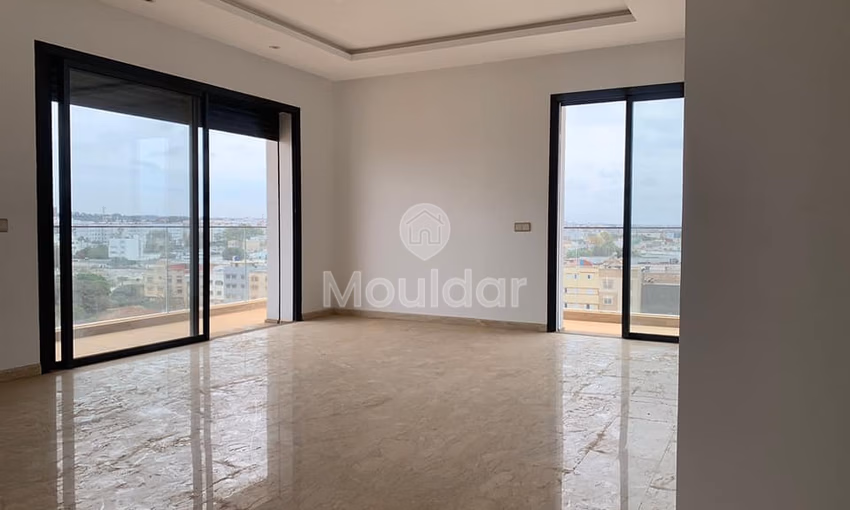 شقة للإيجار - 2 غرفة نوم، 100م²