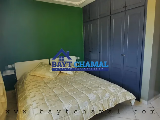 Amplio Apartamento de 2 Habitaciones en Venta en el Centro de Tánger