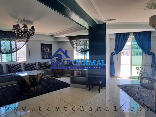 Amplio Apartamento de 2 Habitaciones en Venta en el Centro de Tánger