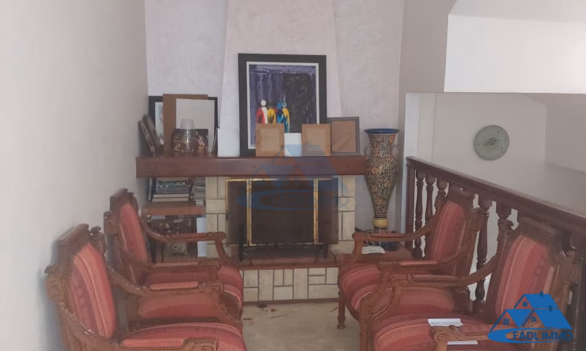 Villa à vendre avec terrasse