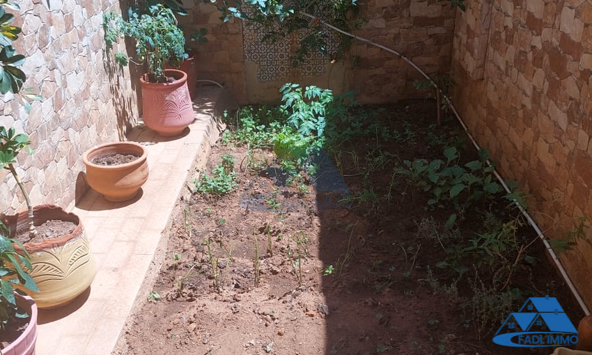 Villa à vendre avec terrasse