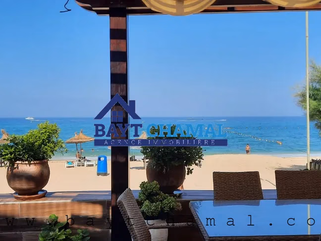 Villa de Ensueño en Marina Smir: 5 Habitaciones y Lujo