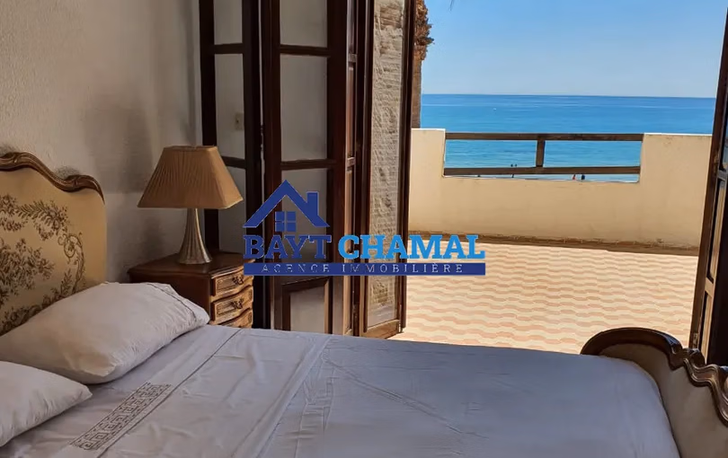 Villa de Ensueño en Marina Smir: 5 Habitaciones y Lujo