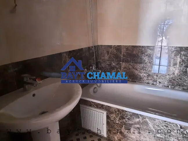 Apartamento en Venta en Tánger: Espacio Moderno de 142m²